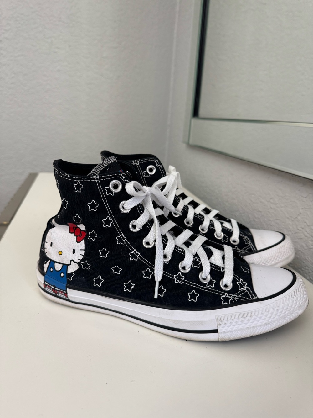 Converse Chuck Taylor All Star High x Hello Kitty Shoes Black